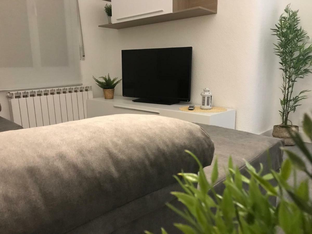Apartamento Del Sueno Con Aire Acondicionado Logroño Dış mekan fotoğraf