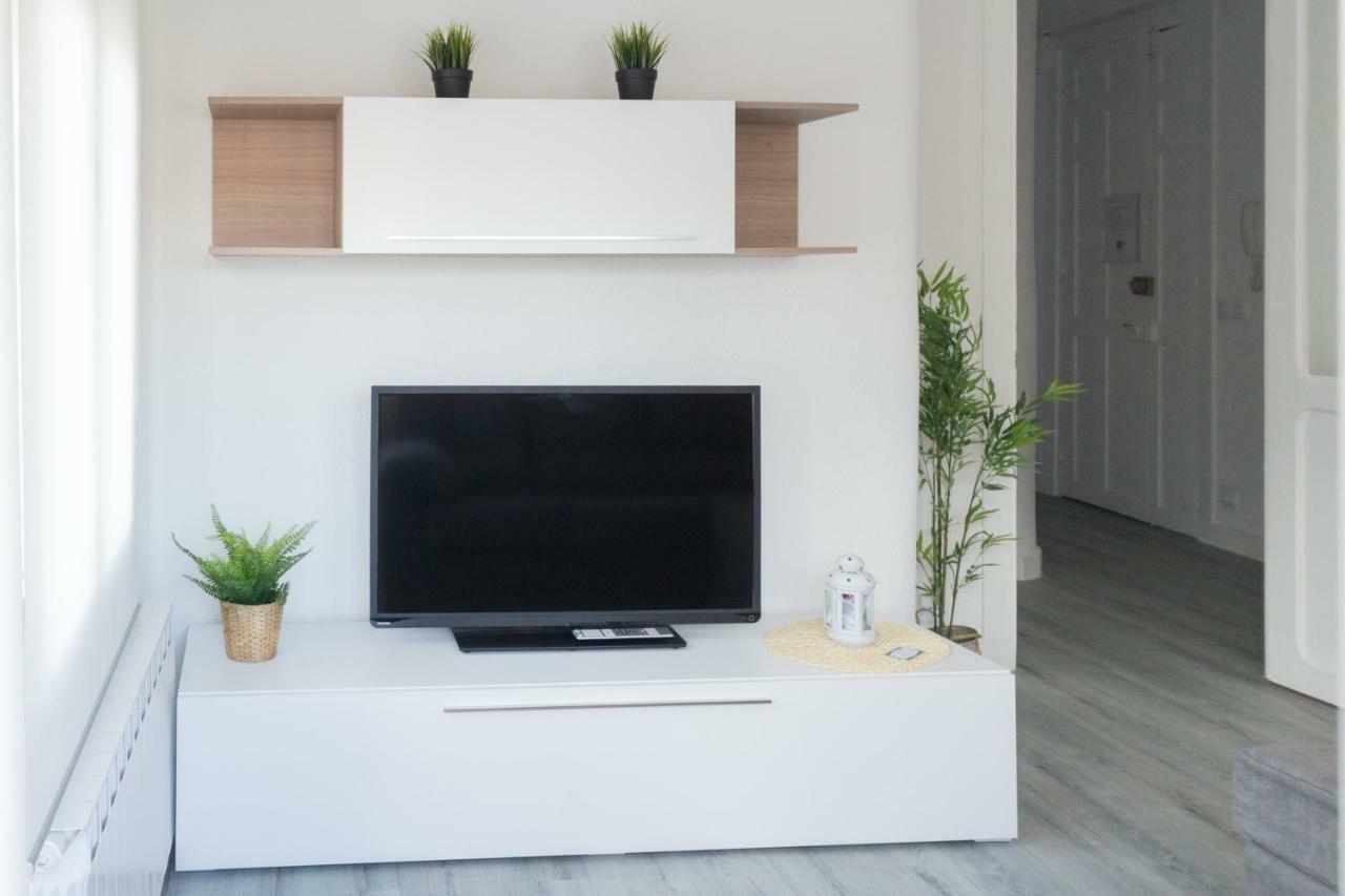Apartamento Del Sueno Con Aire Acondicionado Logroño Dış mekan fotoğraf